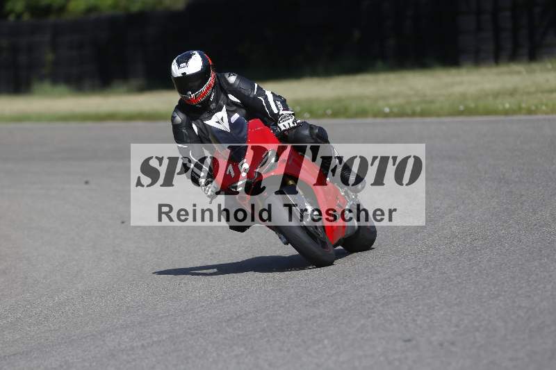 /21 17.06.2026  Ducati Schweiz Track Warmup ADR/Gruppe blau/15